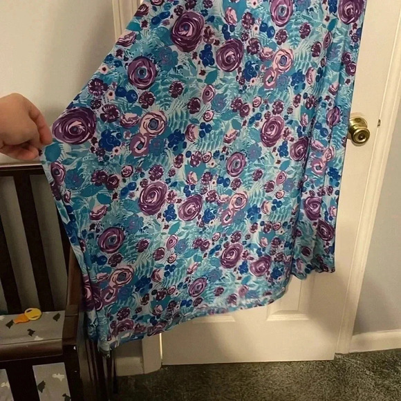 LulaRoe Maxi Skirt Floral Print Flares Out High Waisted NWT - Picture 2 of 5